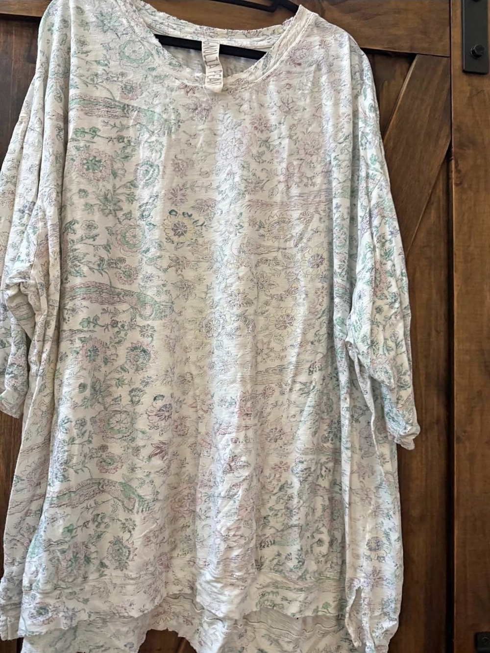 Magnolia Pearl Light Floral Print Women's Tunic Top Francis